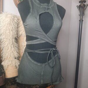 Brand new with Tags Darker waves playsuit/romper size Small